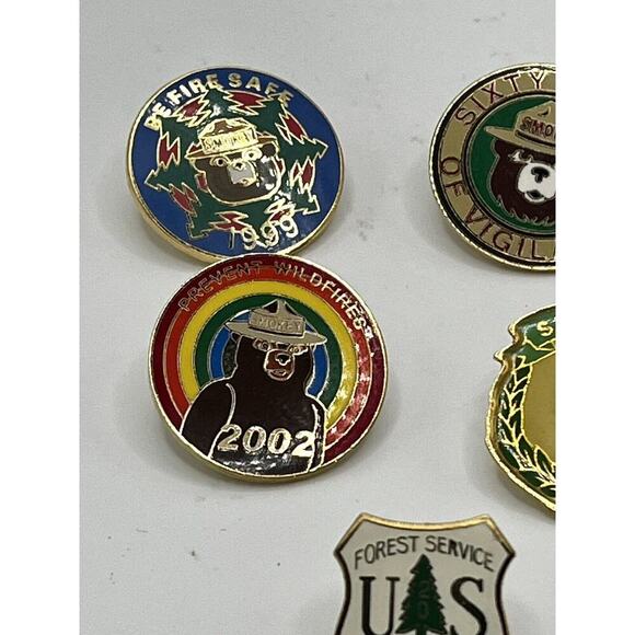 Lot of 11 Smokey The Bear Forrest Service Collectible Pins Collection Hat Pins - Picture 6 of 16